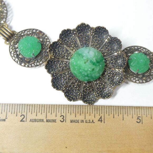 Metal Flower Link Belt w/ Carved Green Glass 26\